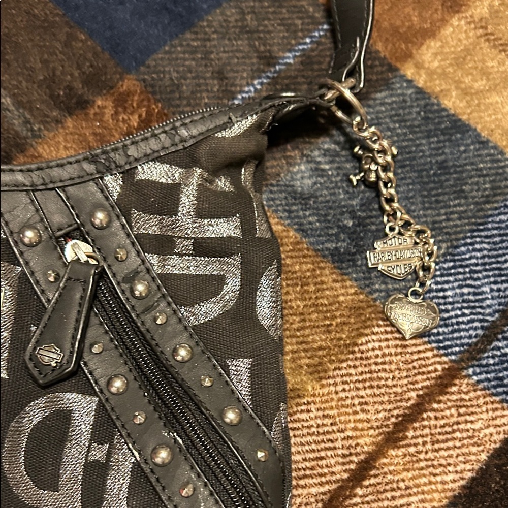 Stylish Black and Silver Women's Bag - Picture 3 of 14